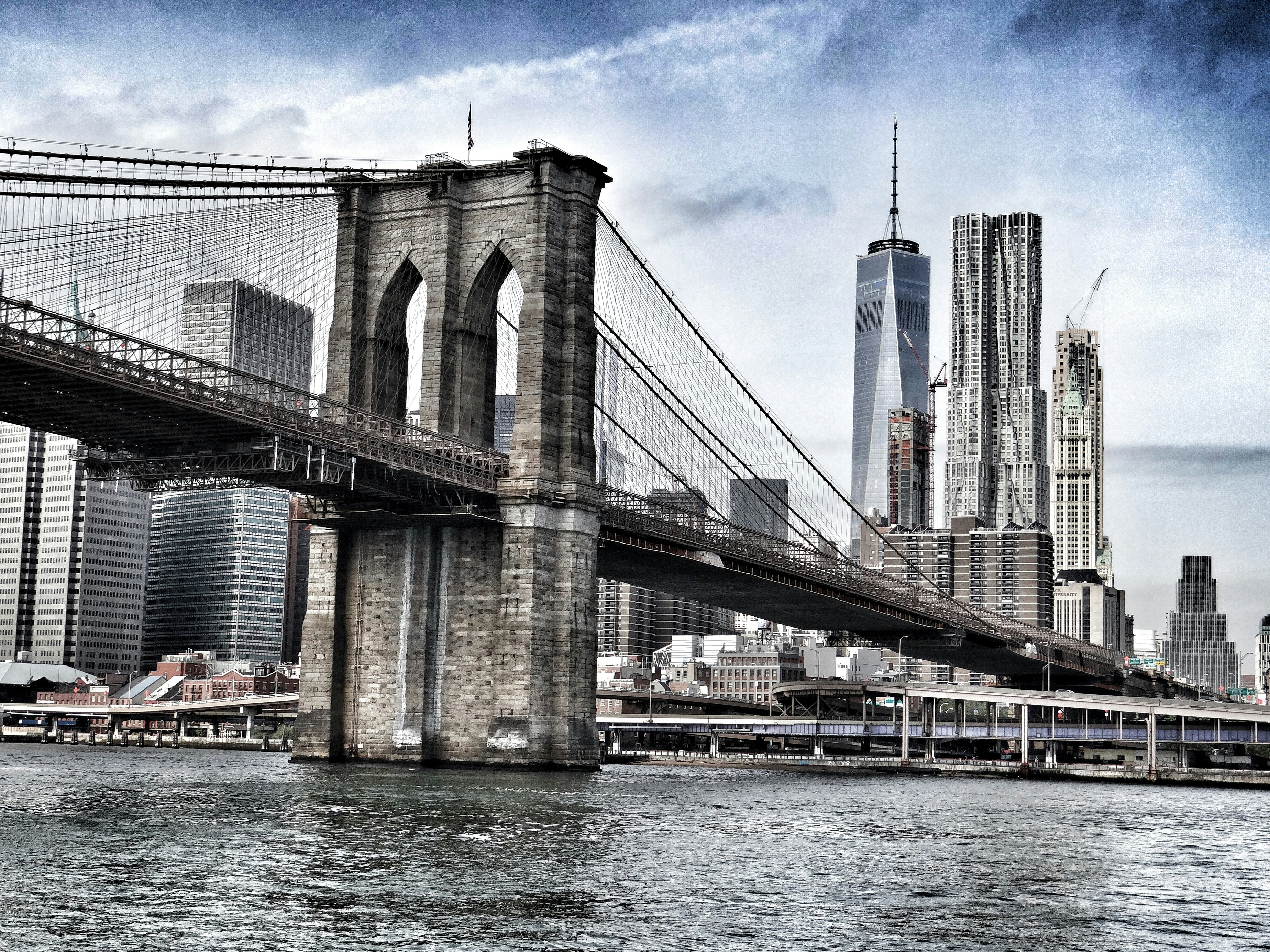 NYC's Iconic Bridges: Engineering Marvels